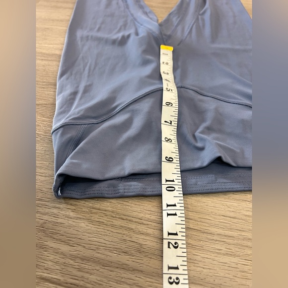 LULULEMON Breezethrough High Rise Tight Light Blue. Size 8 - Picture 7 of 8